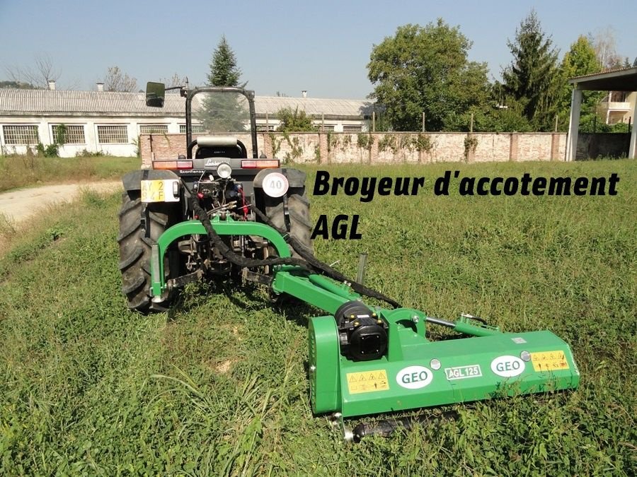 Böschungsmähgerät des Typs Boxer BROYEUR D'ACCOTEMENT AGL 110, Gebrauchtmaschine in RETHEL (Bild 5)
