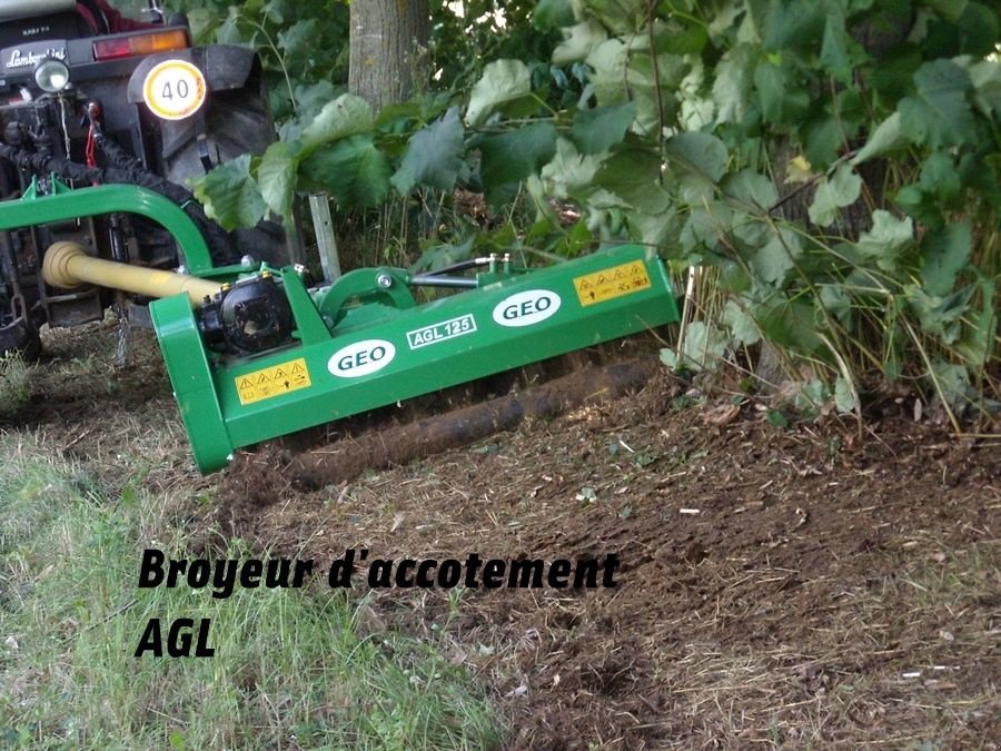 Böschungsmähgerät des Typs Boxer BROYEUR D'ACCOTEMENT AGL 145, Gebrauchtmaschine in RETHEL (Bild 4)