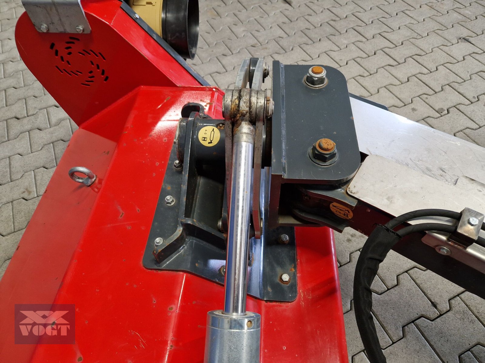 Böschungsmähgerät des Typs DRAGONE COBRA 240 Seitenmulcher /Böschungsmulcher für Traktor-Gebrauchtgerät, Gebrauchtmaschine in Schmallenberg (Bild 13)