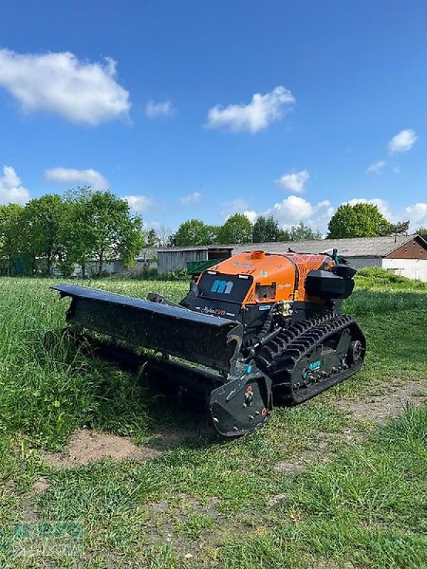 Böschungsmähgerät Türe ait Energreen RoboEVO 40PS, Gebrauchtmaschine içinde Stelle-Ashausen (resim 3)