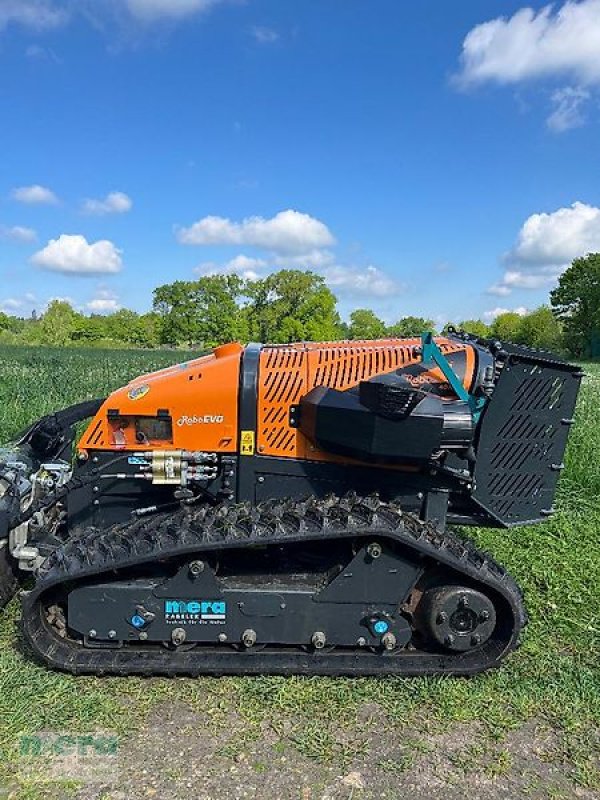 Böschungsmähgerät Türe ait Energreen RoboEVO 40PS, Gebrauchtmaschine içinde Stelle-Ashausen (resim 9)