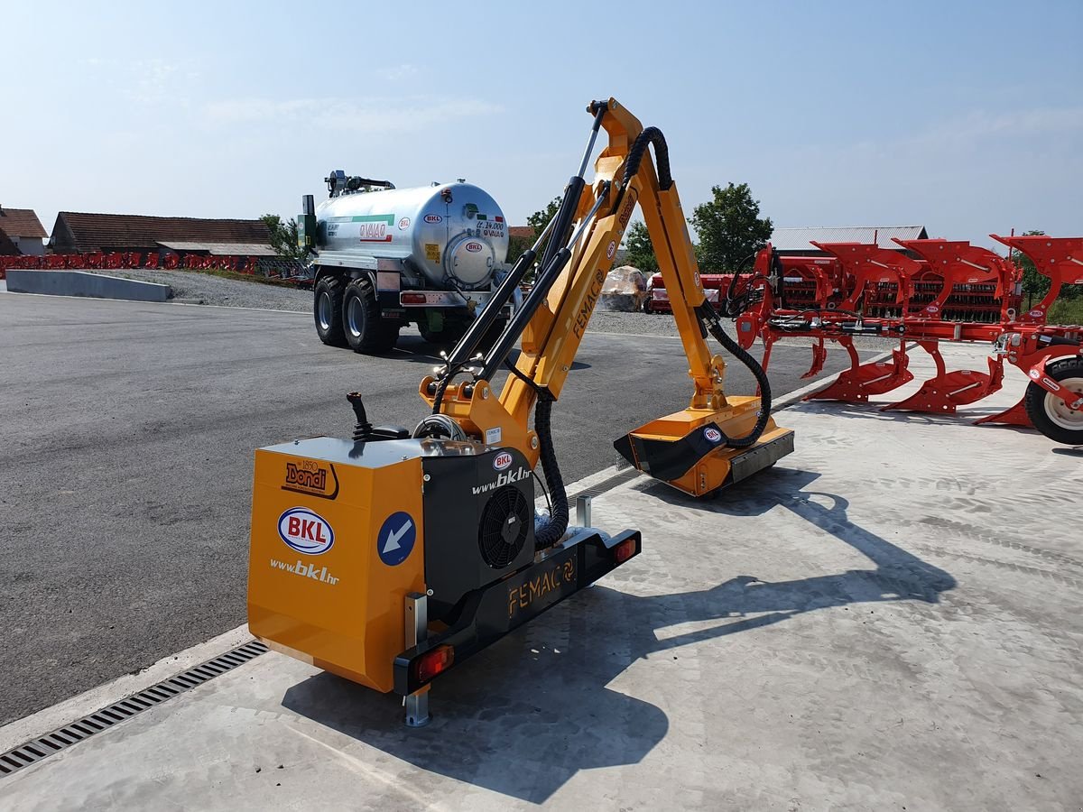 Böschungsmähgerät του τύπου Femac Dondi DOC 302, Neumaschine σε Rovisce (Φωτογραφία 4)