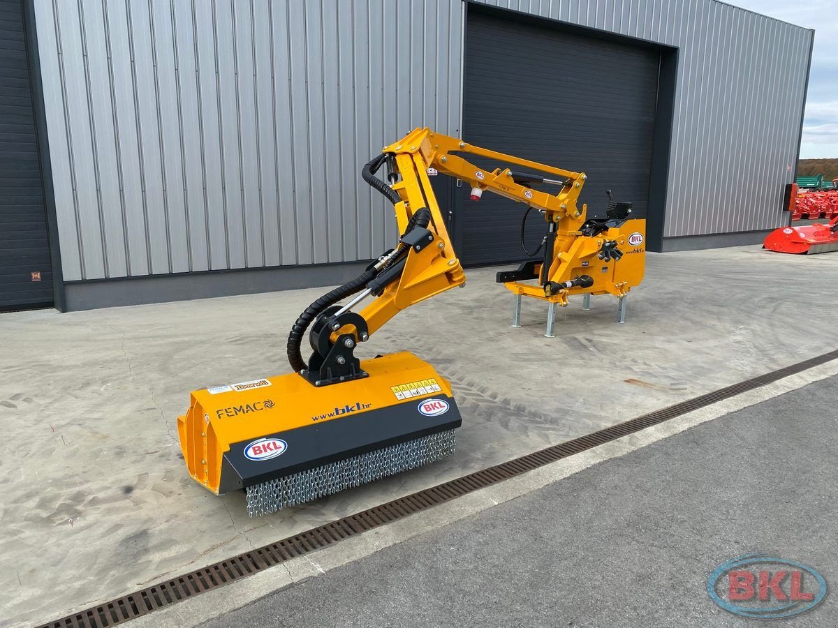 Böschungsmähgerät a típus Femac Dondi DOC 302PA   Böschungsmäher, Neumaschine ekkor: Rovisce (Kép 1)