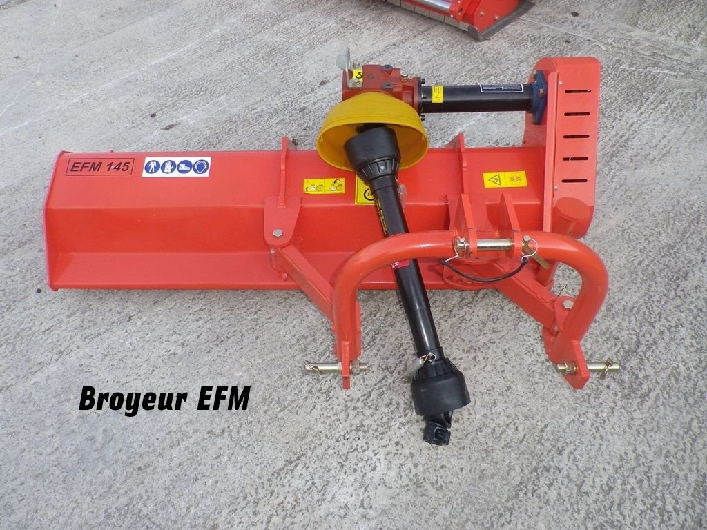 Böschungsmähgerät des Typs Geo BROYEUR D'ACCOTEMENT EFM 145, Gebrauchtmaschine in RETHEL (Bild 3)
