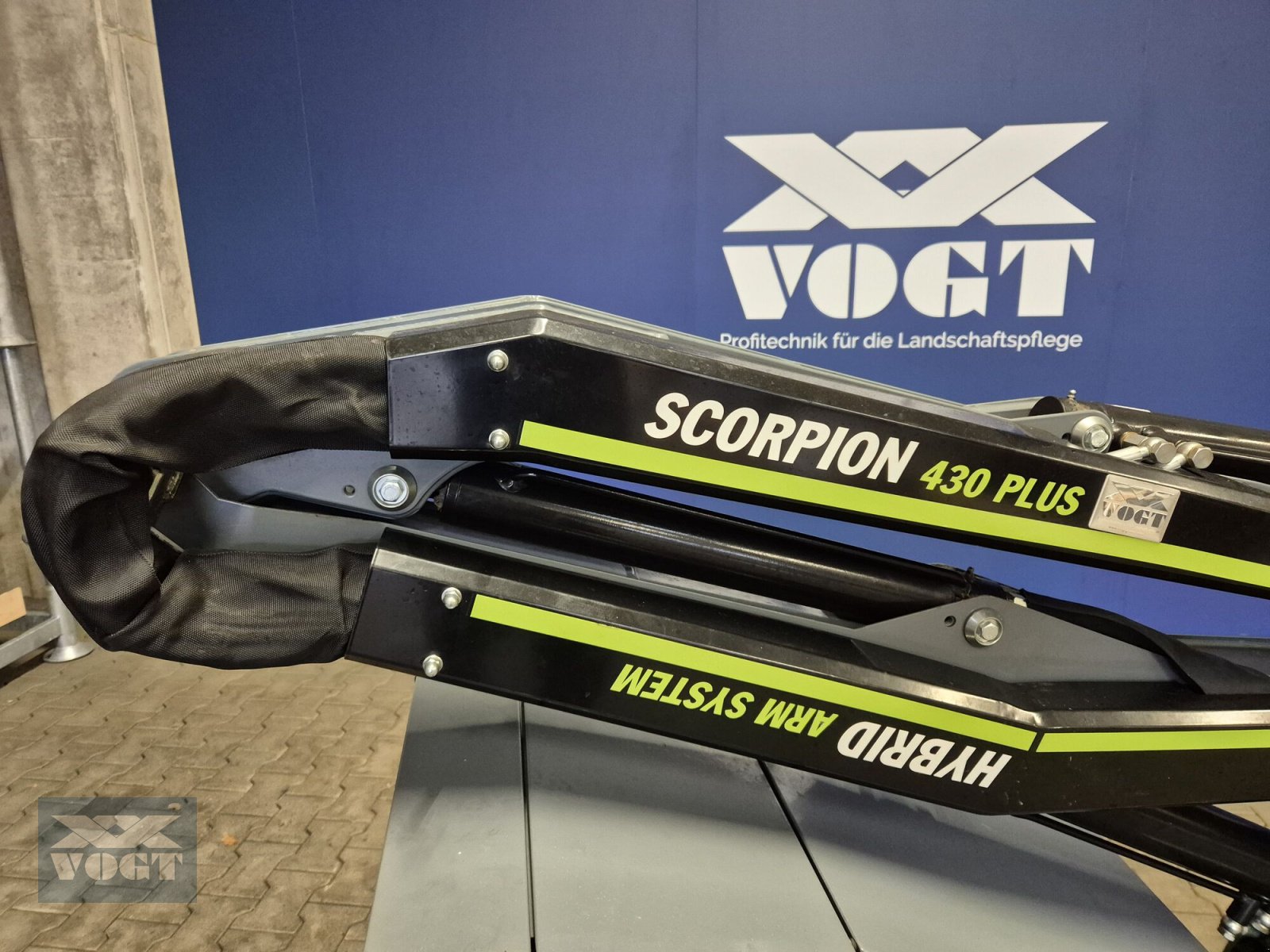 Böschungsmähgerät tip Greentec SCORPION 430-4 Plus Auslegemulcher inkl. Mulchkopf GREENTEC FR92, Gebrauchtmaschine in Schmallenberg (Poză 14)