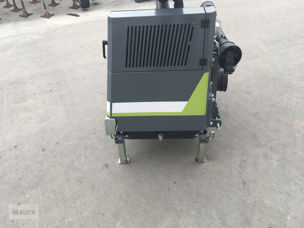 Böschungsmähgerät des Typs Greentec Scorpion 430 FRONT, Neumaschine in Burgkirchen (Bild 10)