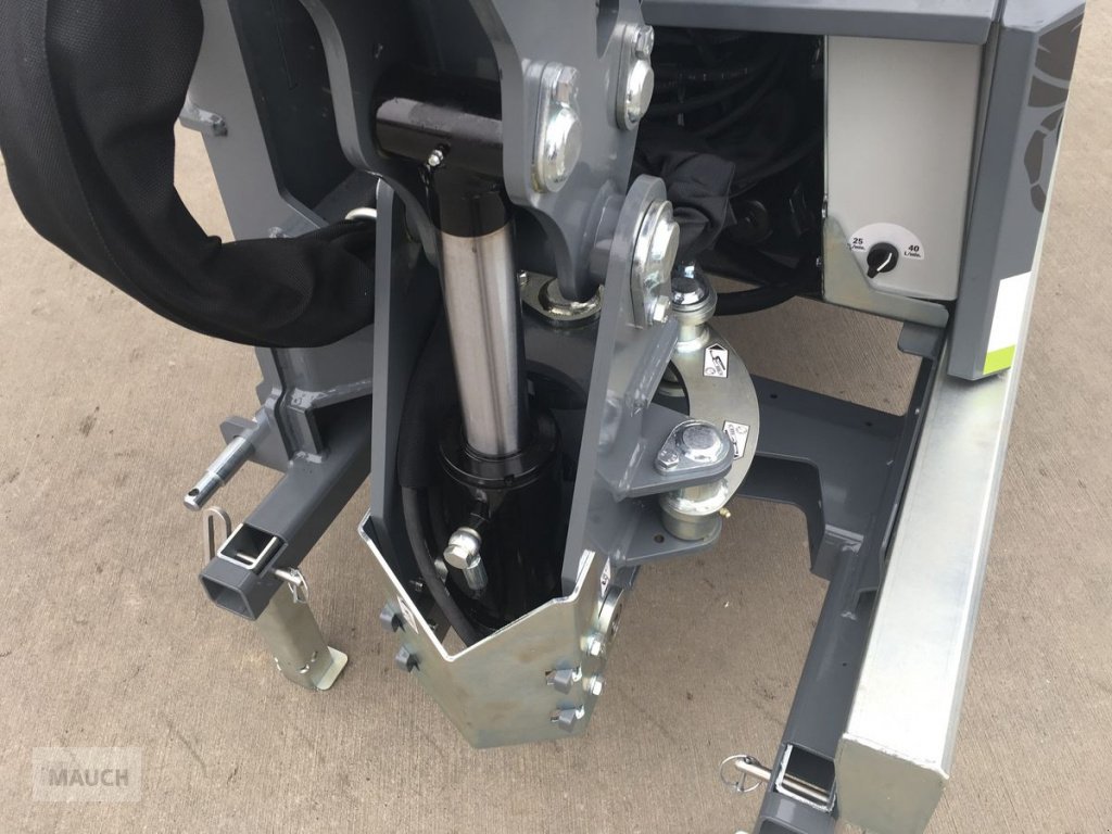 Böschungsmähgerät des Typs Greentec Scorpion 430 FRONT, Neumaschine in Burgkirchen (Bild 14)