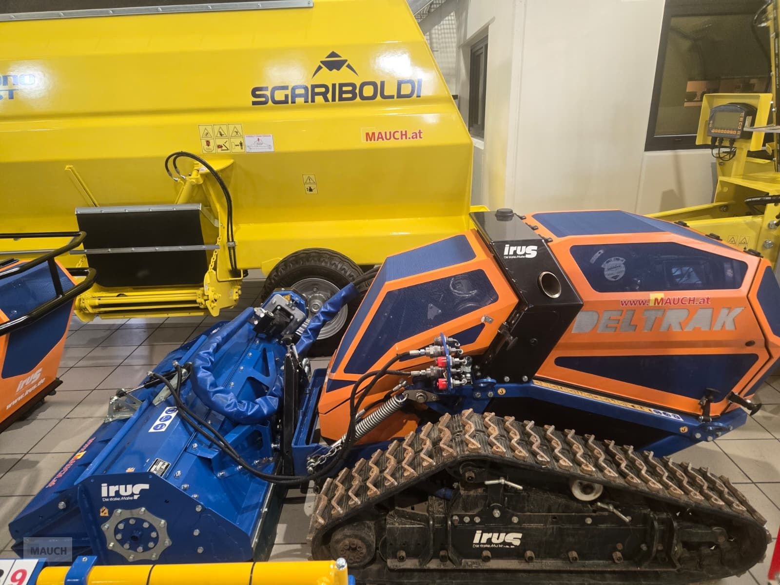 Böschungsmähgerät typu Irus Deltrak 50V3, Neumaschine v Burgkirchen (Obrázek 1)