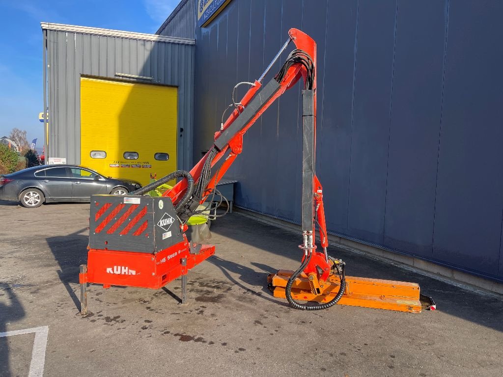 Böschungsmähgerät Türe ait Kuhn 5560P, Gebrauchtmaschine içinde Noerdange (resim 2)