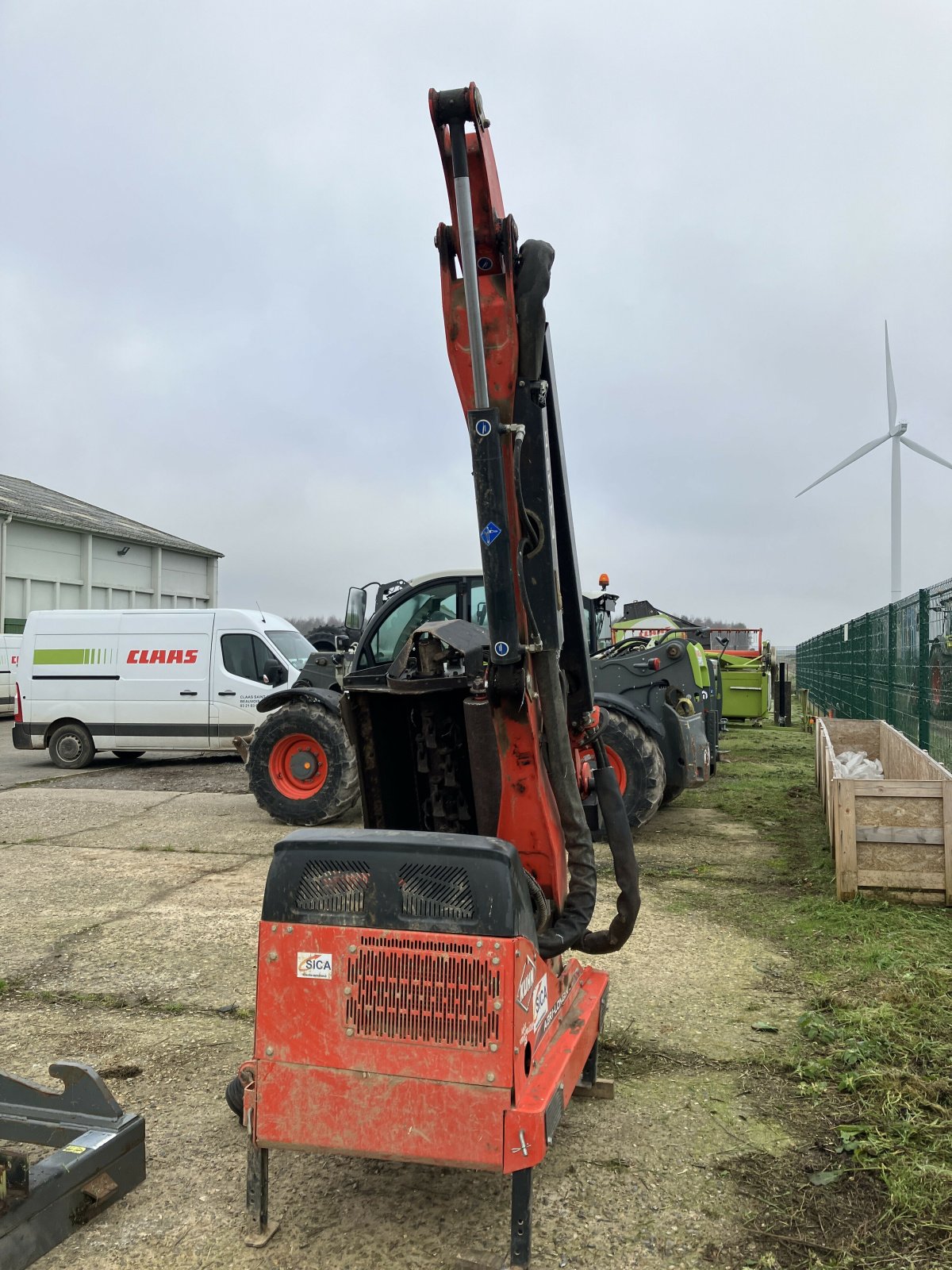 Böschungsmähgerät типа Kuhn AGRI LONGER GII E 4745M, Gebrauchtmaschine в BLENDECQUES (Фотография 3)