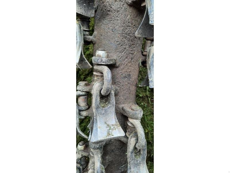 Böschungsmähgerät от тип Kuhn EP5783SPA, Gebrauchtmaschine в ANTIGNY (Снимка 5)