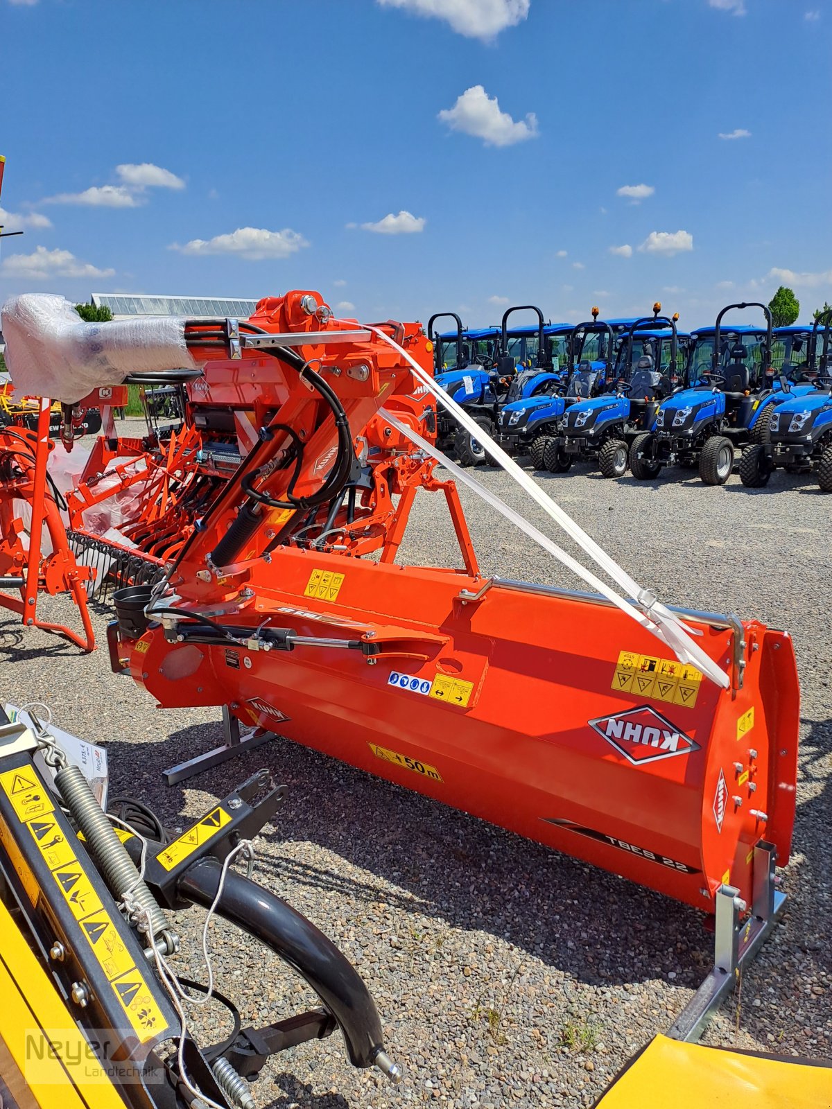 Böschungsmähgerät des Typs Kuhn TBES 22, Neumaschine in Bad Waldsee Mennisweiler (Bild 4)