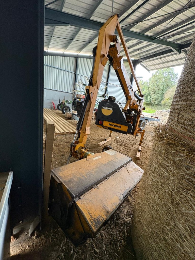 Böschungsmähgerät typu McConnel MAG 480 E, Gebrauchtmaschine v UZERCHE (Obrázek 3)