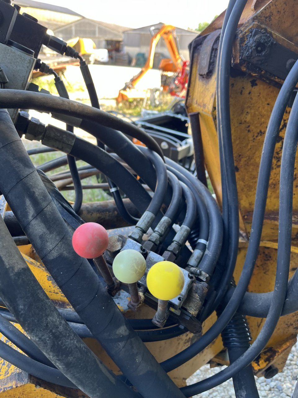 Böschungsmähgerät des Typs McConnel POLYMARK PA 33, Gebrauchtmaschine in VERT TOULON (Bild 4)