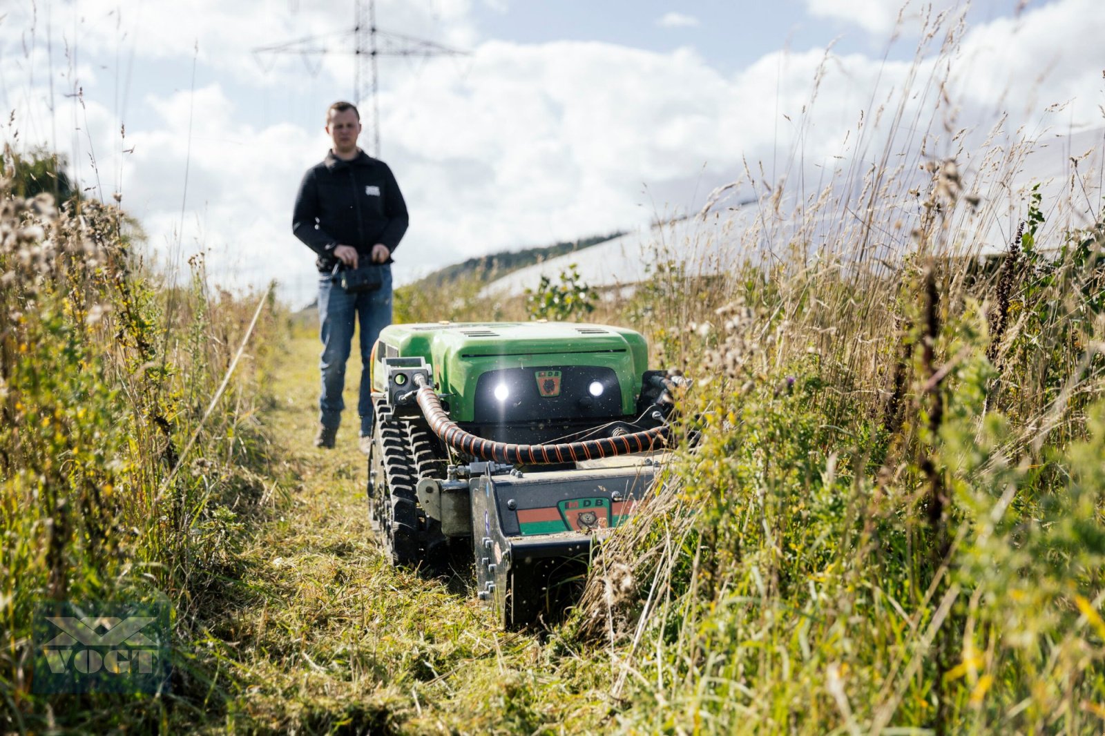 Böschungsmähgerät tipa MDB LV250 PRO Kompakte Mähraupe /Mulchraupe /Funkraupe inkl. Schlegelmulcher-, Neumaschine u Schmallenberg (Slika 20)