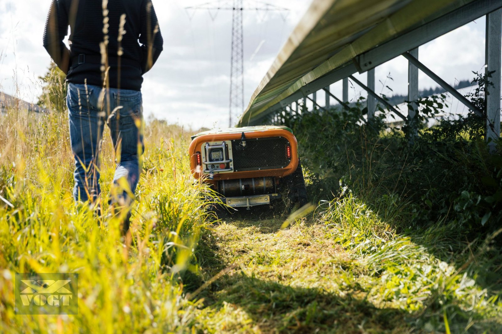Böschungsmähgerät tipa MDB LV250 PRO Kompakte Mähraupe /Mulchraupe /Funkraupe inkl. Schlegelmulcher-, Neumaschine u Schmallenberg (Slika 22)