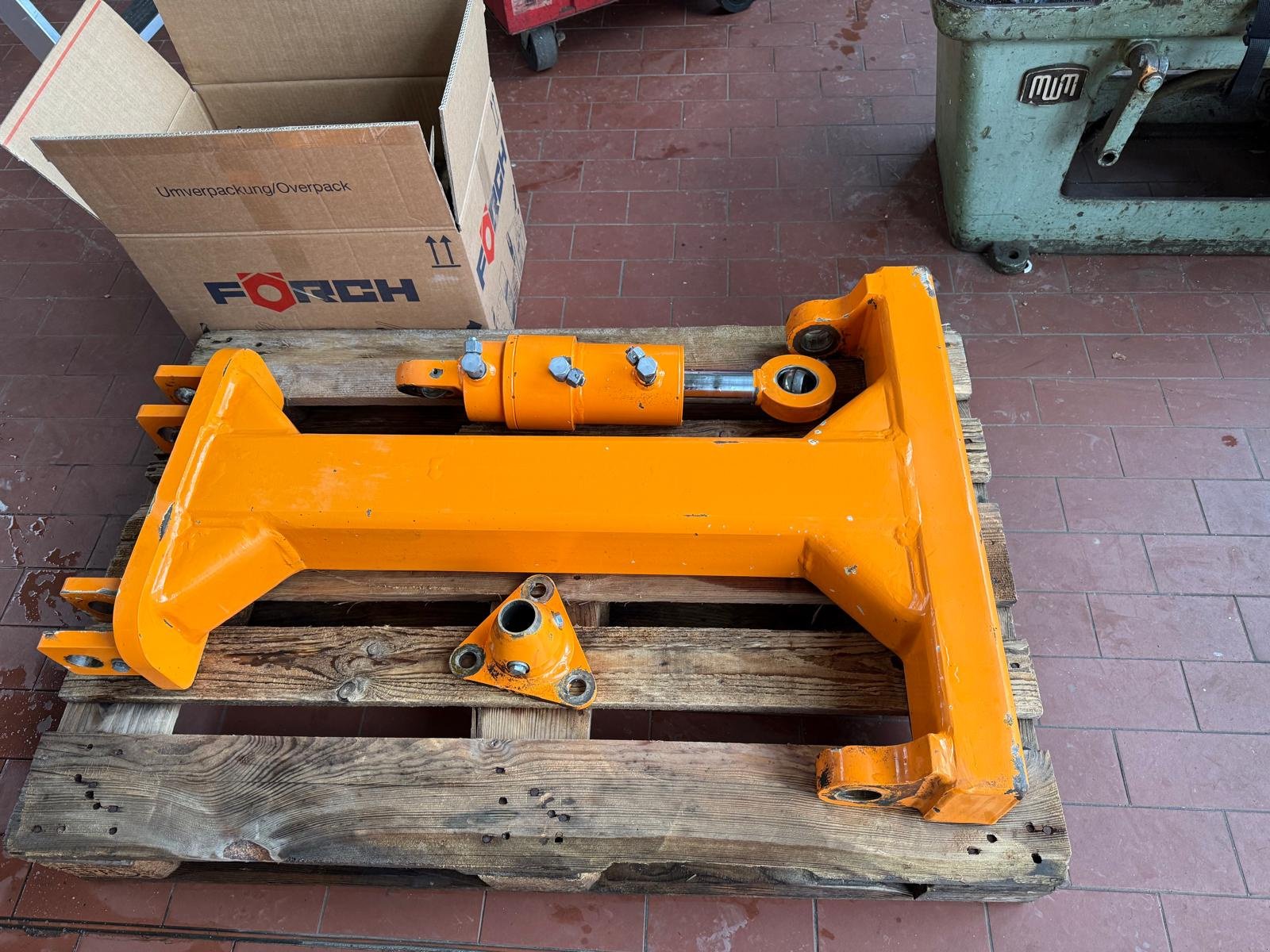 Böschungsmähgerät des Typs Mulag Torsionsrahmen für Mähgerät, Gebrauchtmaschine in Wiedemar (Bild 2)