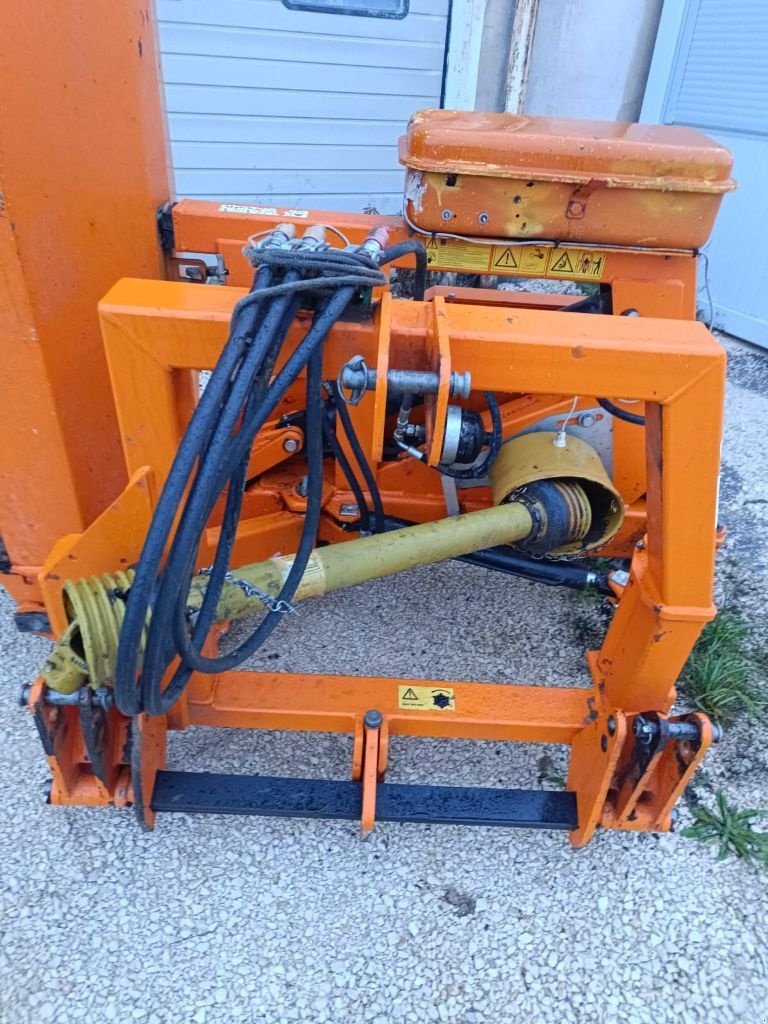 Böschungsmähgerät des Typs Noremat SPRINTA 1600, Gebrauchtmaschine in Lérouville (Bild 8)