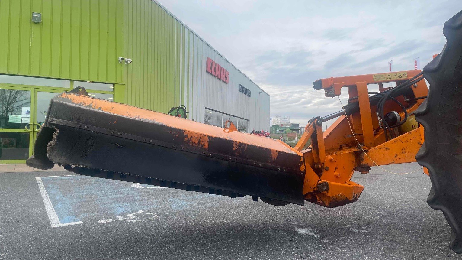 Böschungsmähgerät del tipo Noremat Sprinta, Gebrauchtmaschine In ORLEIX (Immagine 1)