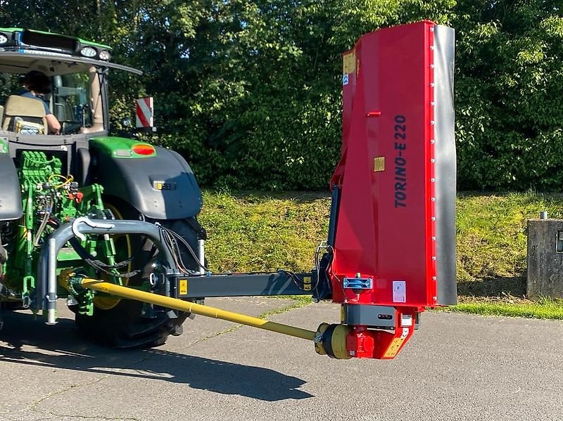 Böschungsmähgerät des Typs Omarv Böschungsmulcher Seitenmulcher Auslegemulcher Torino, Gebrauchtmaschine in Schmallenberg (Bild 12)