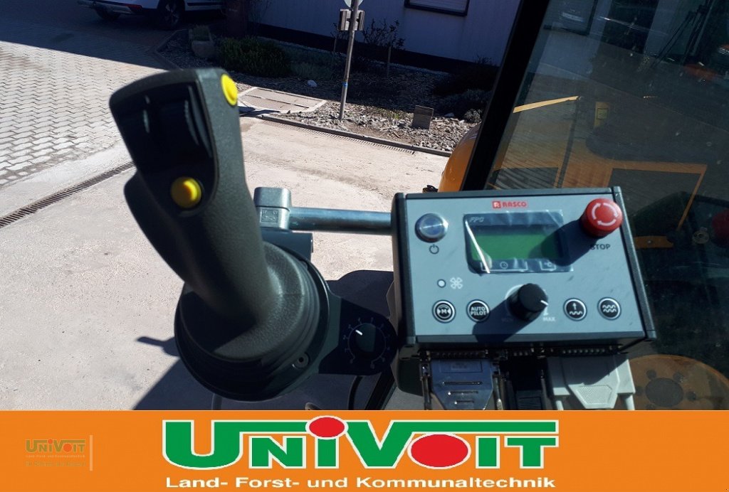 Böschungsmähgerät typu Rasco Rasco Spectra Auslegemulcher 7,0m Reichweite, Neumaschine v Warmensteinach (Obrázek 15)