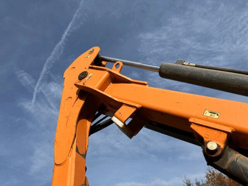 Böschungsmähgerät van het type Rousseau DEBROUSSAILLEUSE, Gebrauchtmaschine in Feurs (Foto 3)