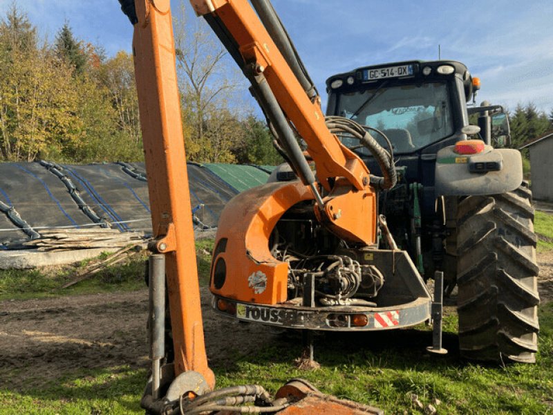 Böschungsmähgerät van het type Rousseau DEBROUSSAILLEUSE, Gebrauchtmaschine in Feurs (Foto 1)