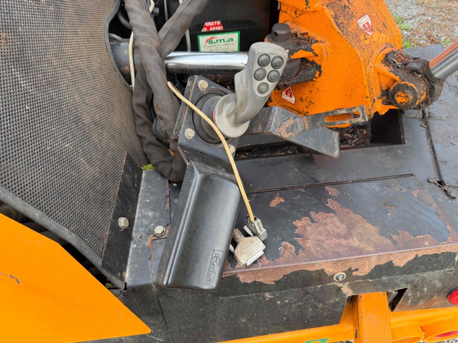 Böschungsmähgerät от тип SMA LYNX 2153 P, Gebrauchtmaschine в LA SOUTERRAINE (Снимка 2)