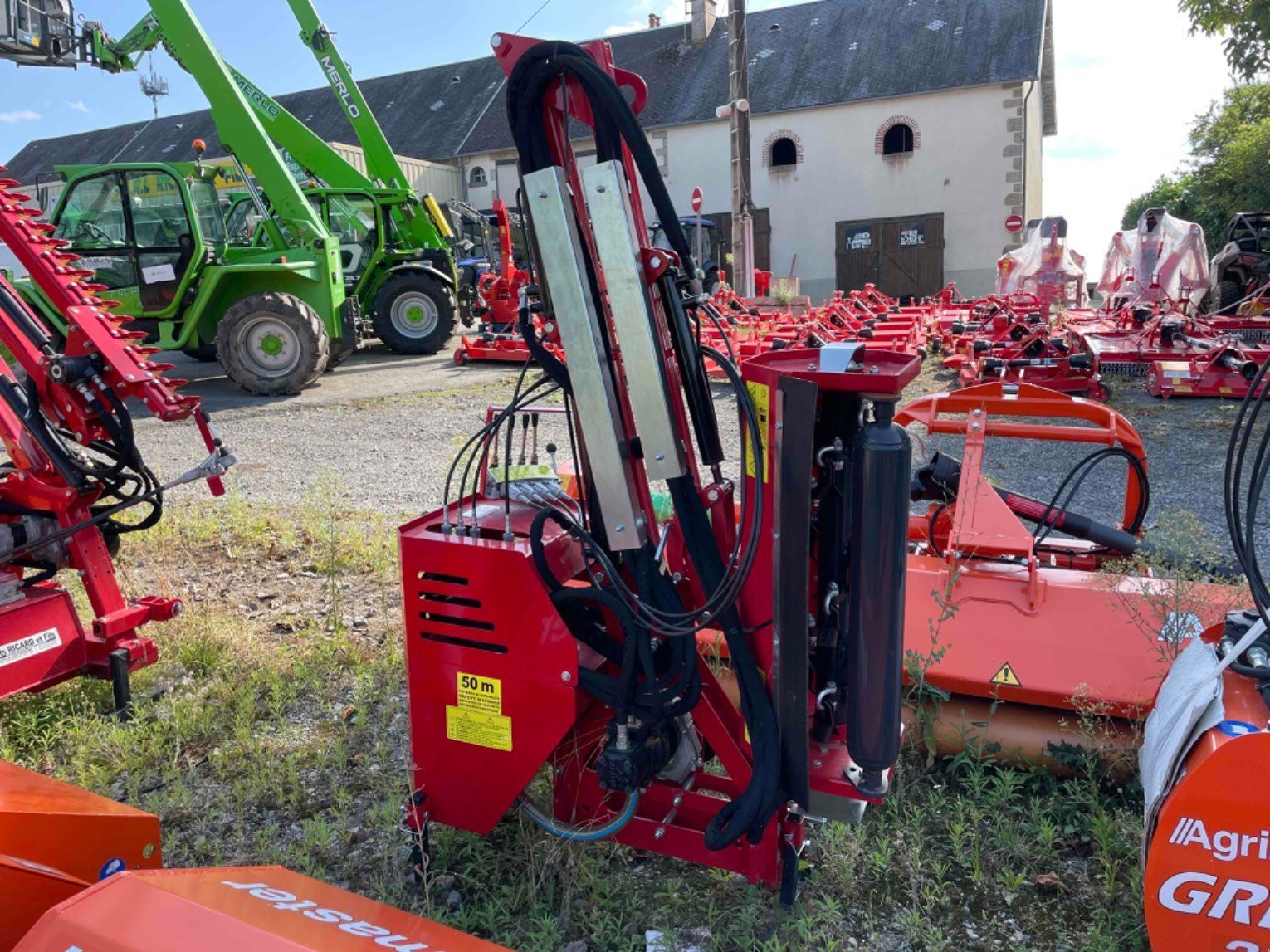 Böschungsmähgerät типа Sonstige AM80, Gebrauchtmaschine в LA SOUTERRAINE (Фотография 5)