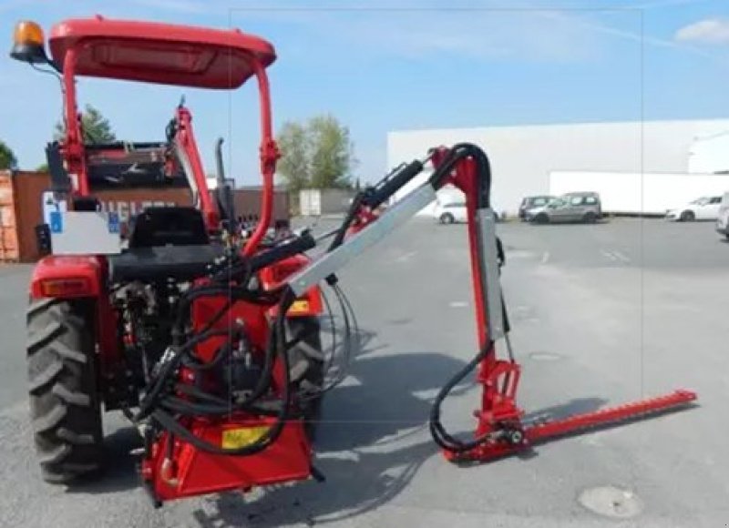 Böschungsmähgerät des Typs Sonstige AMD58, Gebrauchtmaschine in LA SOUTERRAINE (Bild 2)