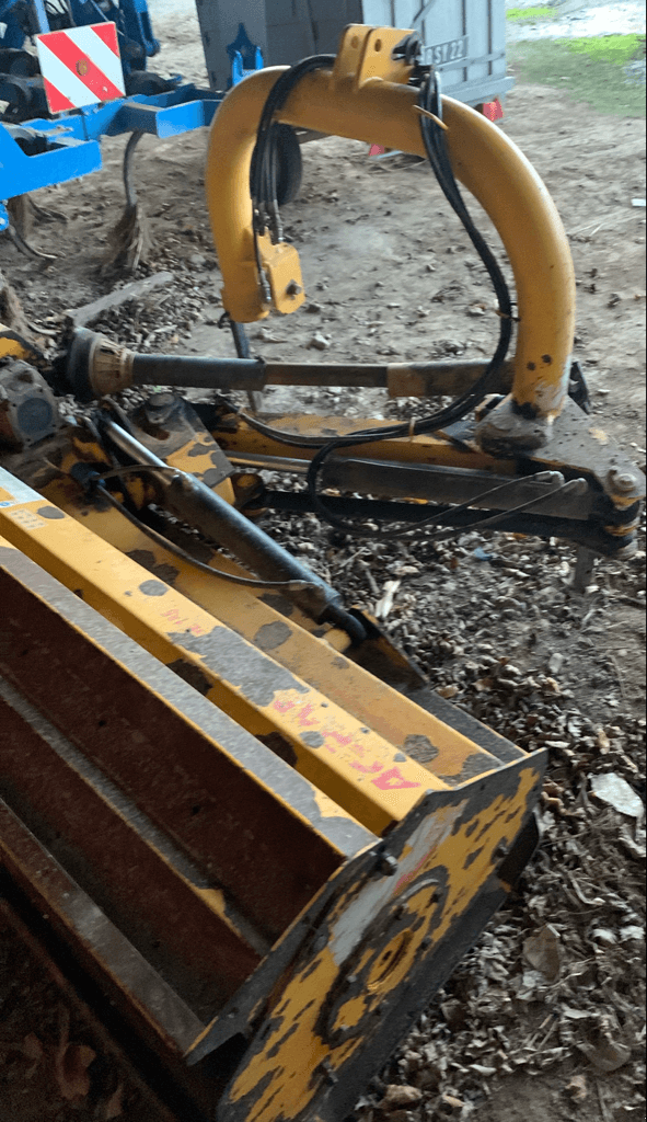 Böschungsmähgerät от тип Sonstige BROYEUR, Gebrauchtmaschine в TREMEUR (Снимка 4)