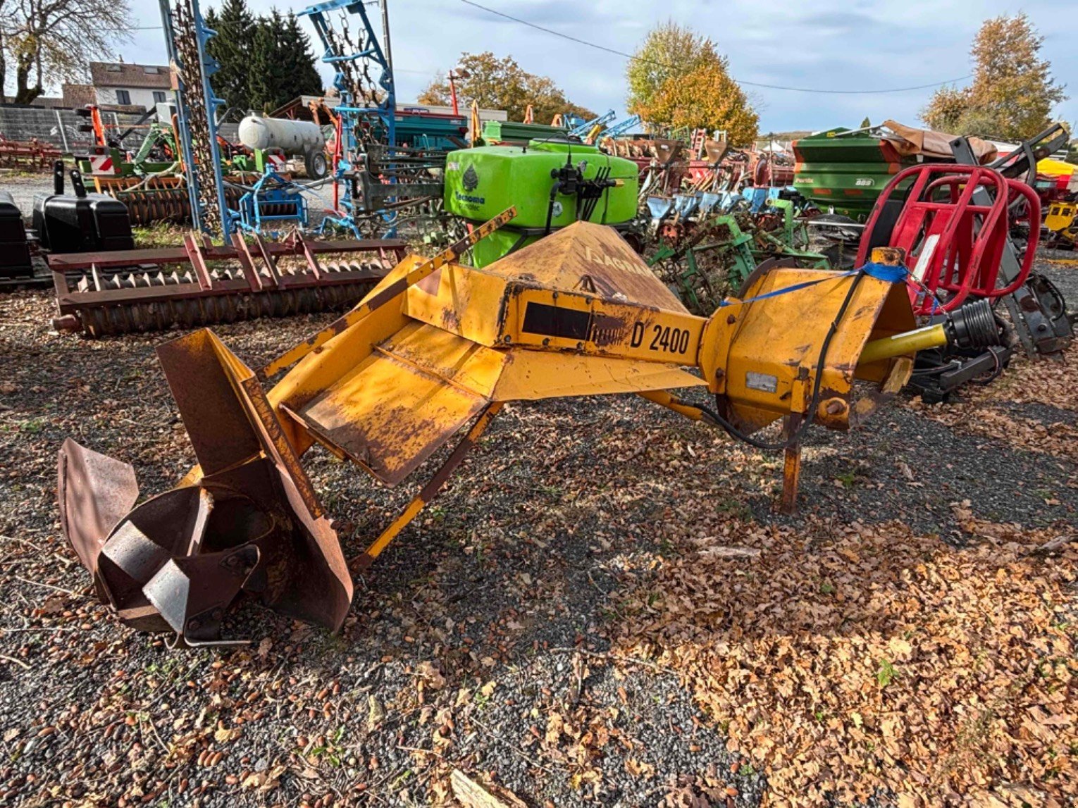 Böschungsmähgerät of the type Sonstige Cureuse de fossés D2400 Agram, Gebrauchtmaschine in LA SOUTERRAINE (Picture 3)