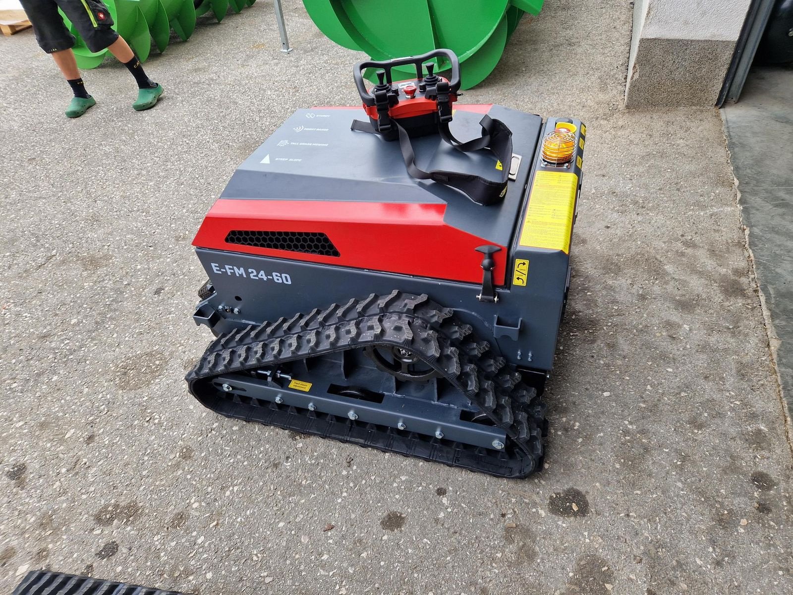 Böschungsmähgerät Türe ait Sonstige E-FM 24-60, Vorführmaschine içinde Grünbach (resim 6)