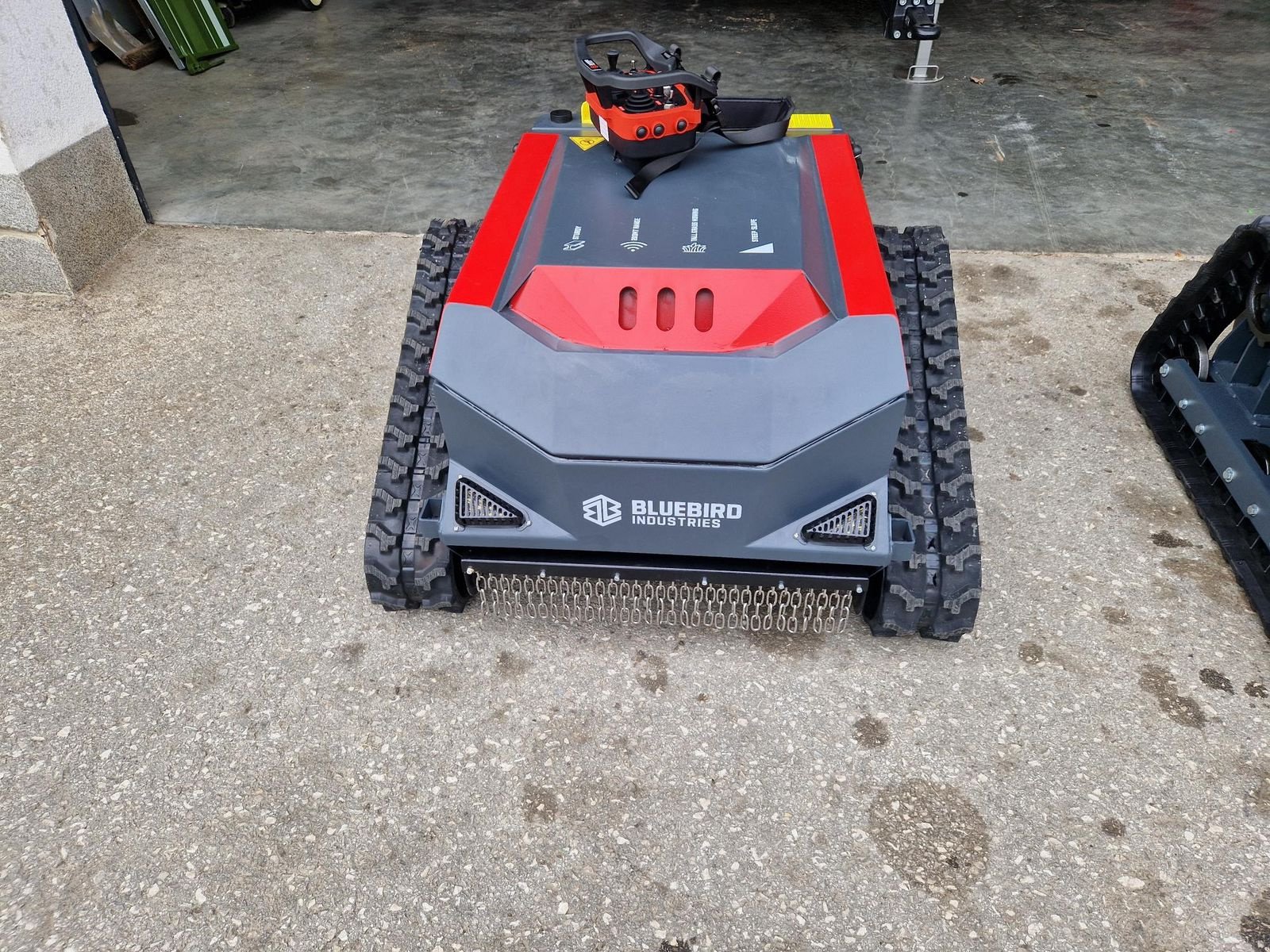 Böschungsmähgerät Türe ait Sonstige E-FM 24-60, Vorführmaschine içinde Grünbach (resim 4)