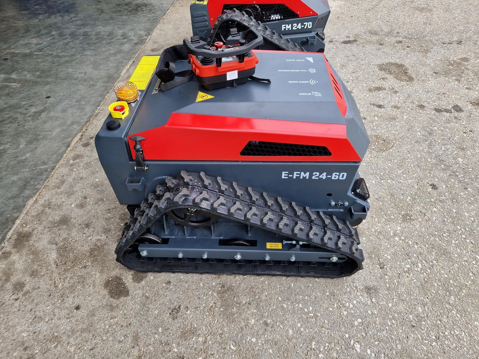 Böschungsmähgerät Türe ait Sonstige E-FM 24-60, Vorführmaschine içinde Grünbach (resim 1)