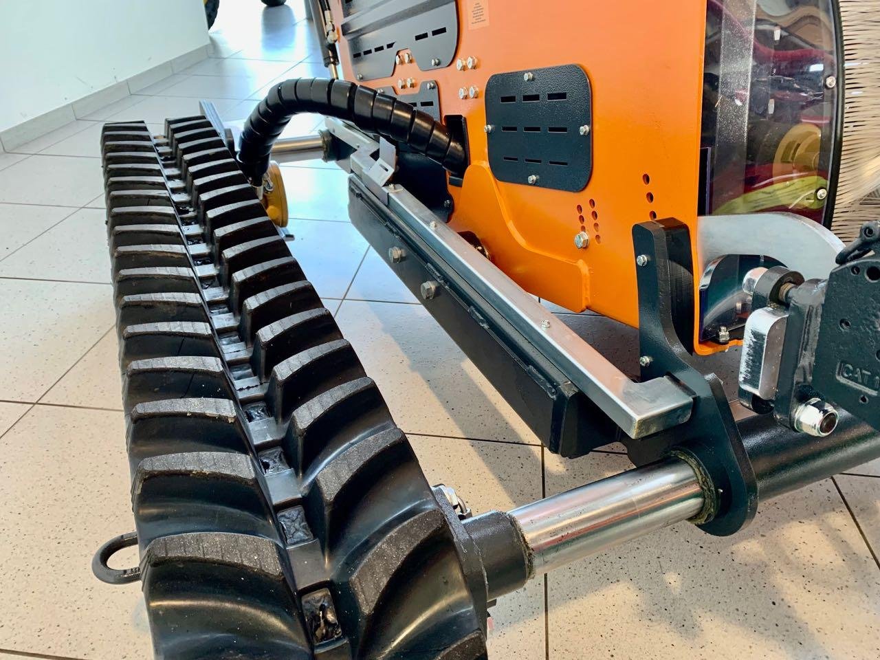 Böschungsmähgerät a típus Sonstige Rapid Roboflail Vario 25, Neumaschine ekkor: Beckum (Kép 9)