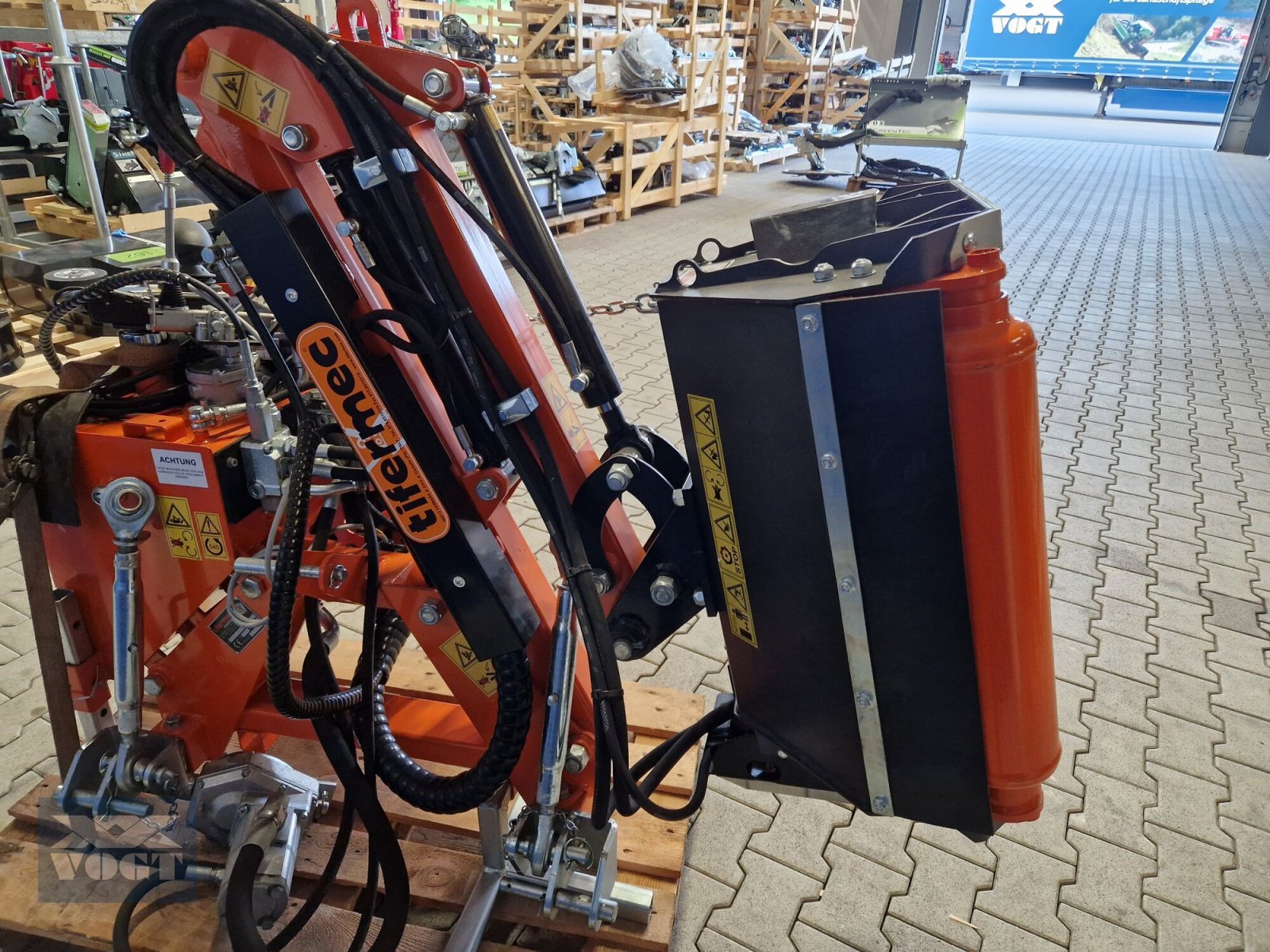 Böschungsmähgerät Türe ait Tifermec DEC 300F FR inkl. Mulchkopf T-60 G CS Auslegemulcher für Traktor-Lagergerät, Neumaschine içinde Schmallenberg (resim 16)