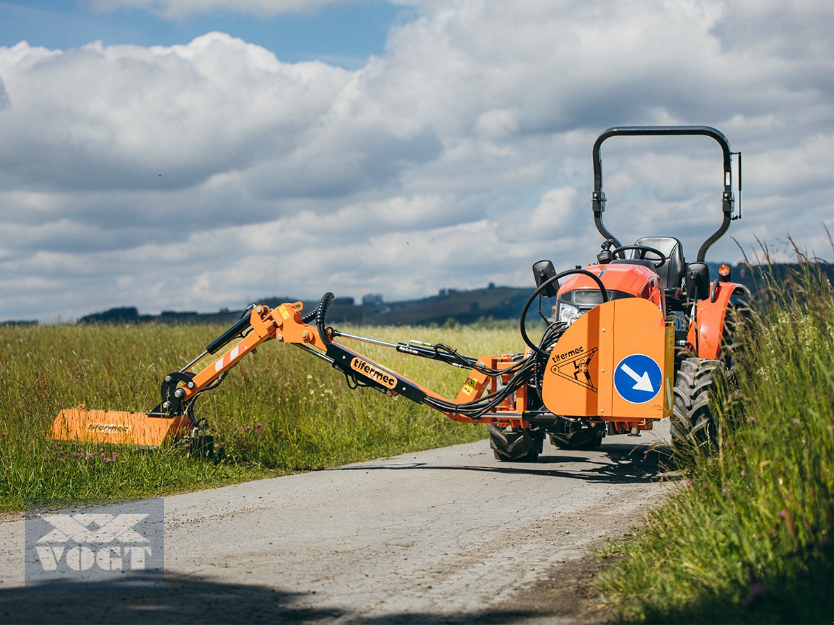 Böschungsmähgerät des Typs Tifermec DEC380G FR inkl. Mulchkopf T-80L Auslegemulcher /Böschungsmulcher, Neumaschine in Schmallenberg (Bild 3)