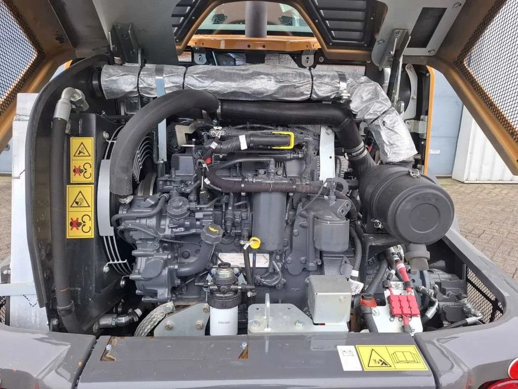 Bulldozer za tip Case 21F Graafmachine - 03Y-YXG, Gebrauchtmaschine u Heijen (Slika 8)