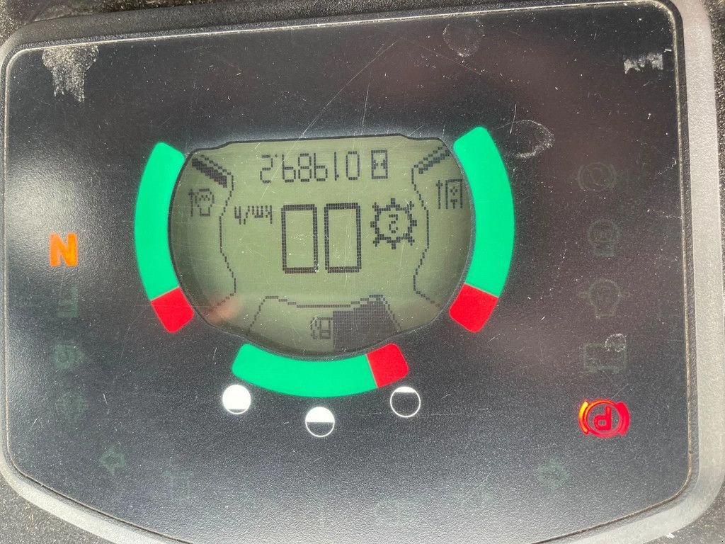 Bulldozer typu Caterpillar 906H met Klapschauffel 1.900 uhr !! Nieuwstaat !!, Gebrauchtmaschine v Kerkrade (Obrázek 8)