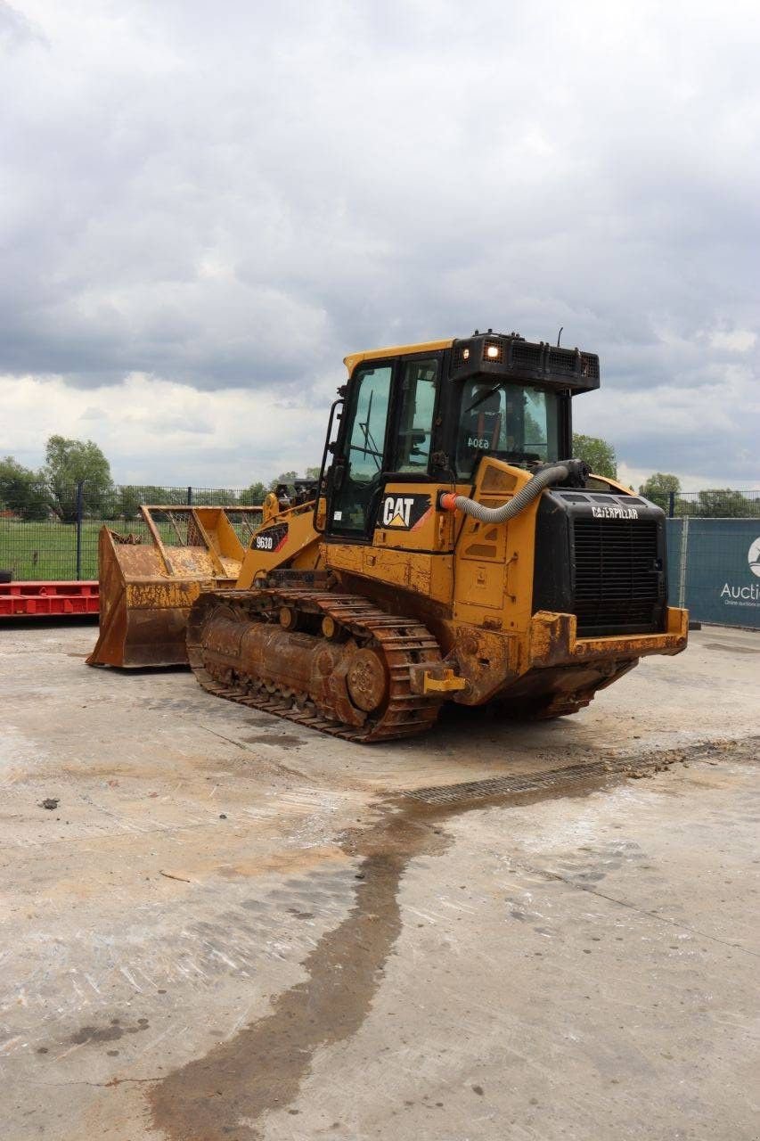 Bulldozer del tipo Caterpillar 963D, Gebrauchtmaschine en Antwerpen (Imagen 4)