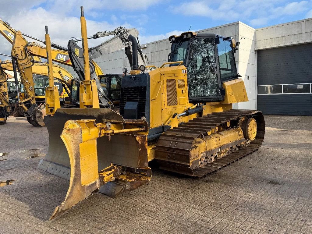 Bulldozer del tipo Caterpillar D4, Gebrauchtmaschine en Doetinchem (Imagen 1)