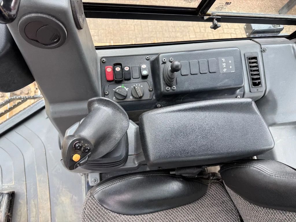 Bulldozer del tipo Caterpillar D4, Gebrauchtmaschine en Doetinchem (Imagen 9)