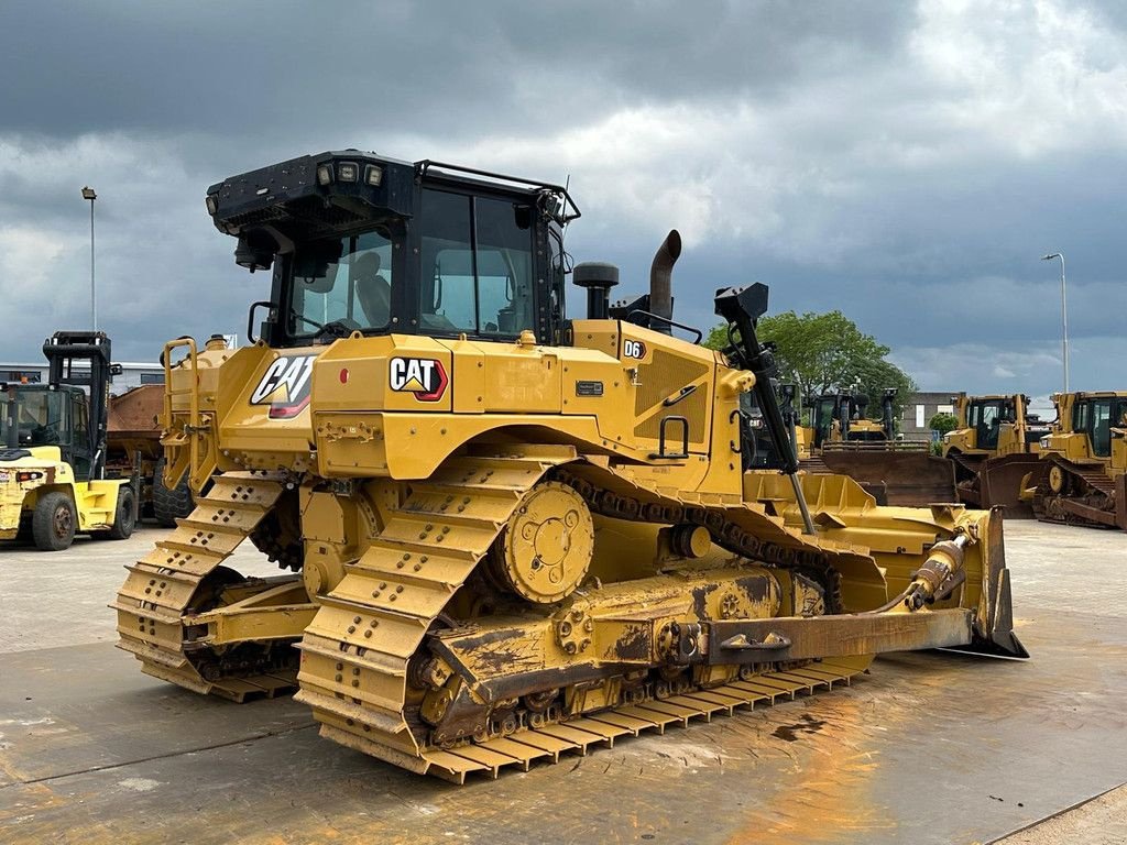 Bulldozer des Typs Caterpillar D6 LGP, Gebrauchtmaschine in Velddriel (Bild 5)