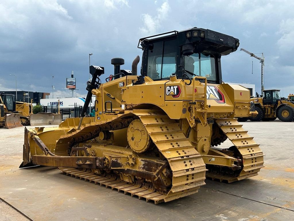 Bulldozer типа Caterpillar D6 LGP, Gebrauchtmaschine в Velddriel (Фотография 3)
