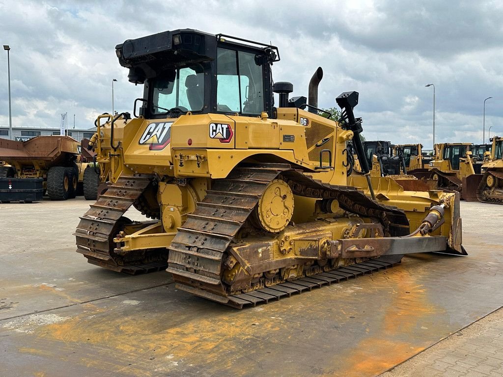 Bulldozer des Typs Caterpillar D6 LGP, Gebrauchtmaschine in Velddriel (Bild 5)