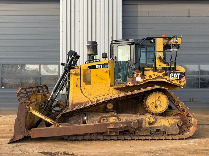 Bulldozer типа Caterpillar D6T LGP, Gebrauchtmaschine в Velddriel