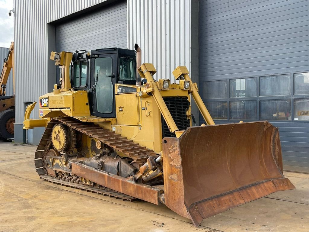 Bulldozer del tipo Caterpillar D6T XL, Gebrauchtmaschine en Velddriel (Imagen 8)