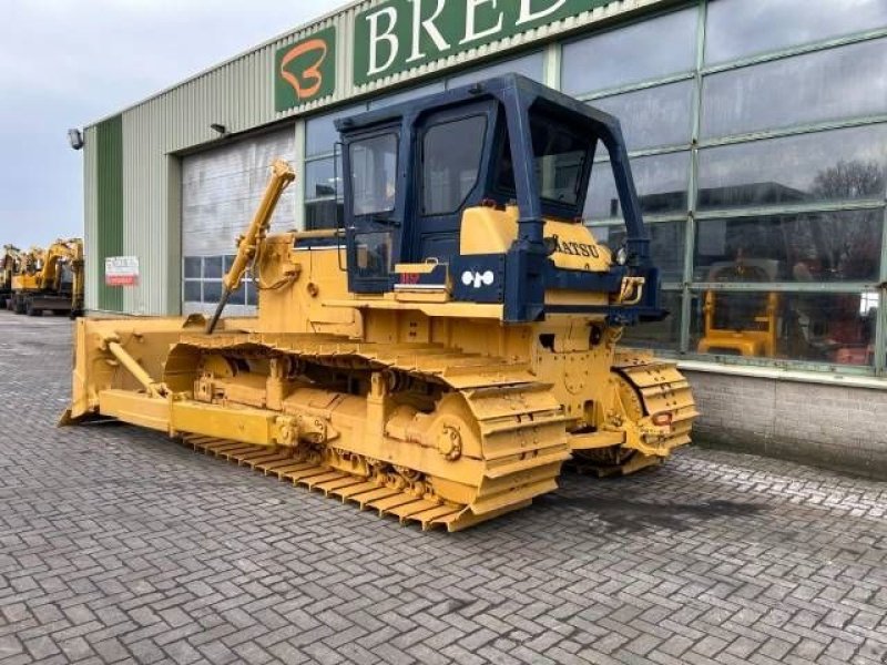 Bulldozer des Typs Komatsu D 85 P-18, Gebrauchtmaschine in Roosendaal (Bild 2)