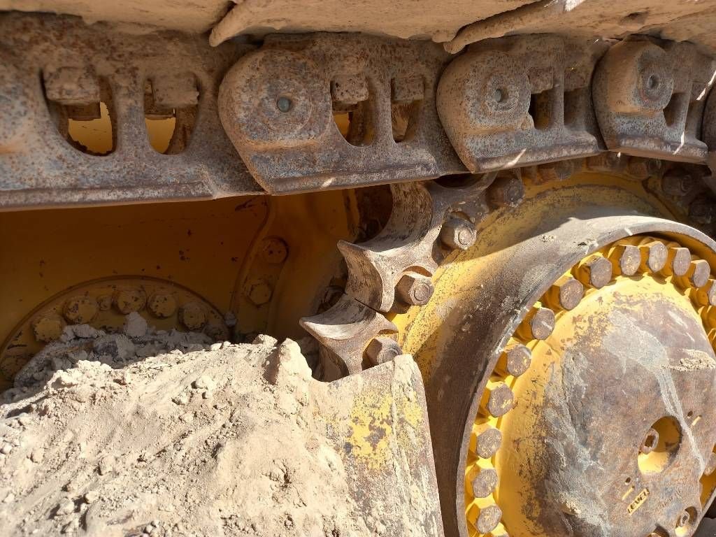 Bulldozer tip Komatsu D155A-6R (4 pcs available in Abu Dhabi), Gebrauchtmaschine in Stabroek (Poză 11)
